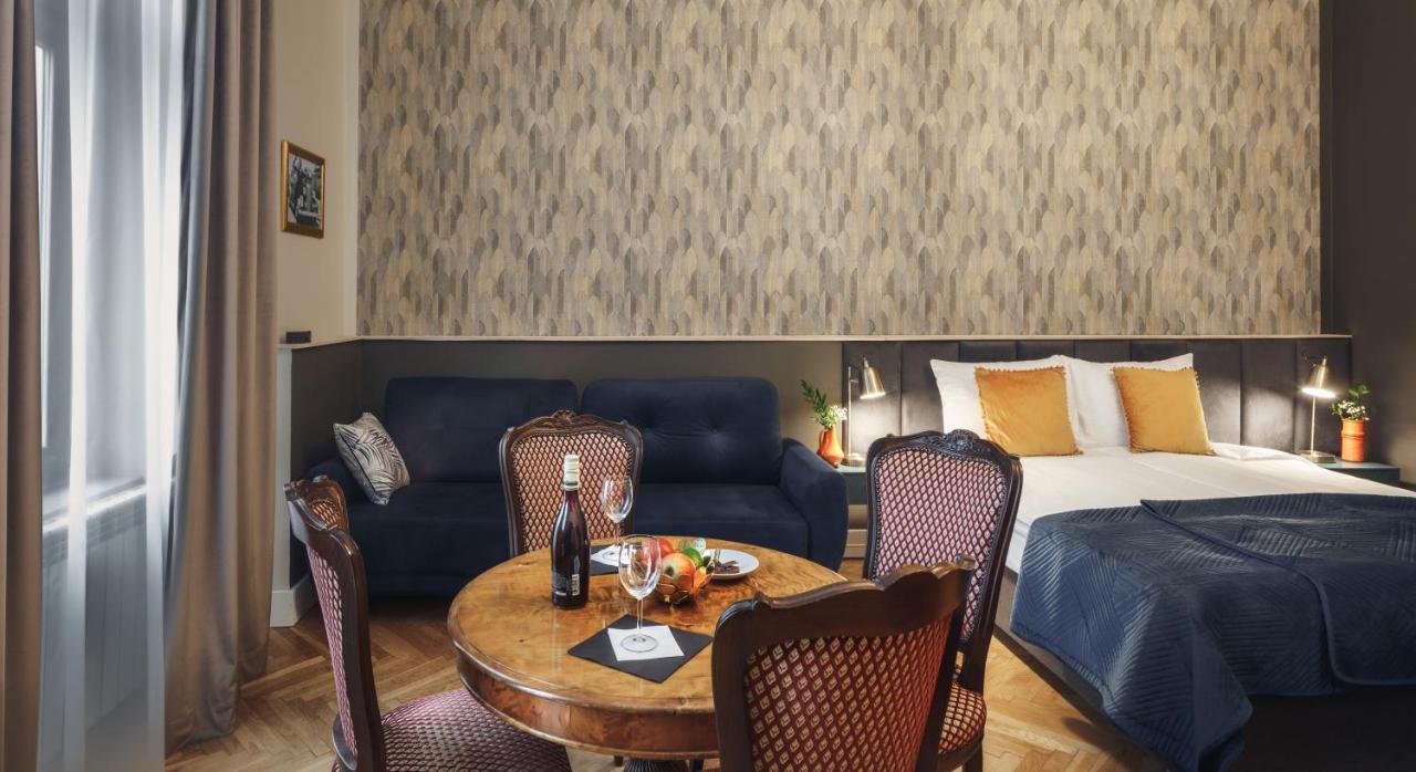 ウッチApartament Art Decoアパートメント エクステリア 写真